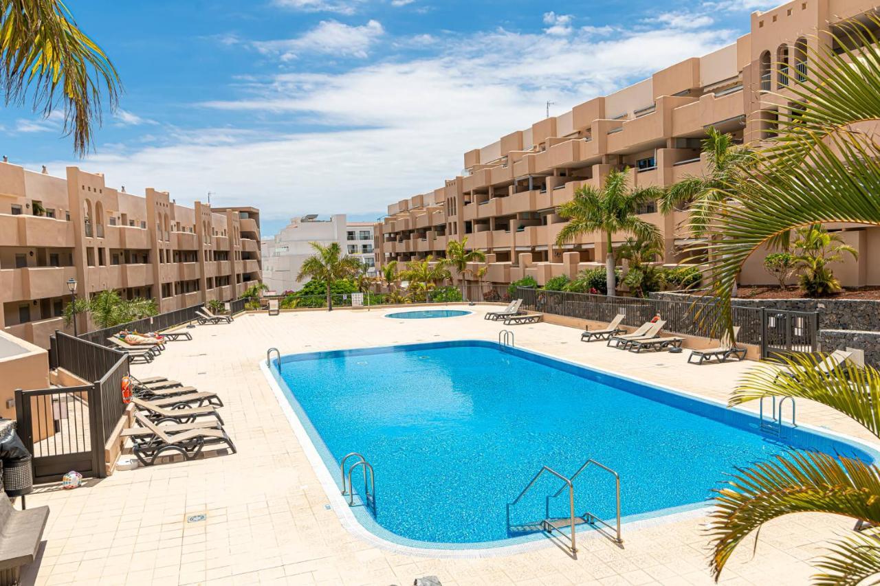 Go2Tenerife Apart'Madera Terrace, Swimming Pool & Parking Costa Adeje  Exterior foto